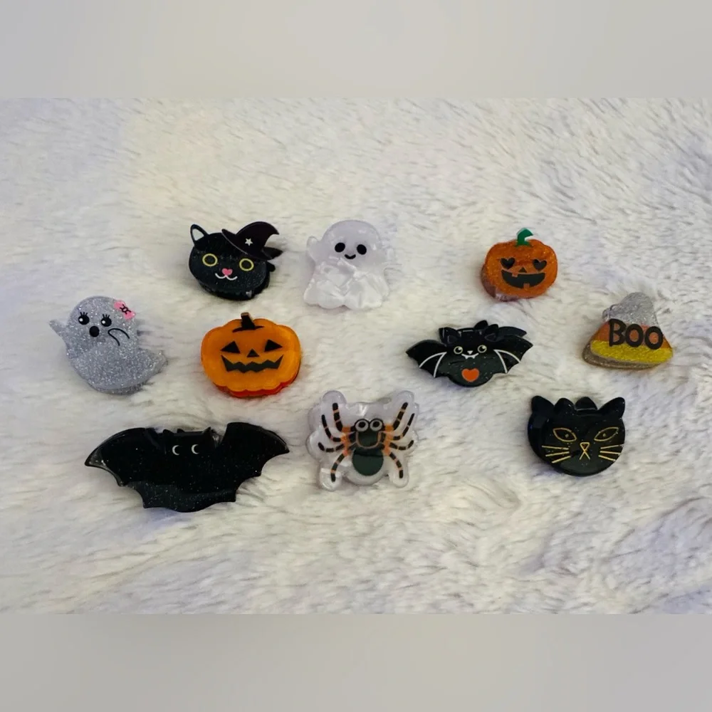 Mini Hair Claw Clip, Black Vampire Bat